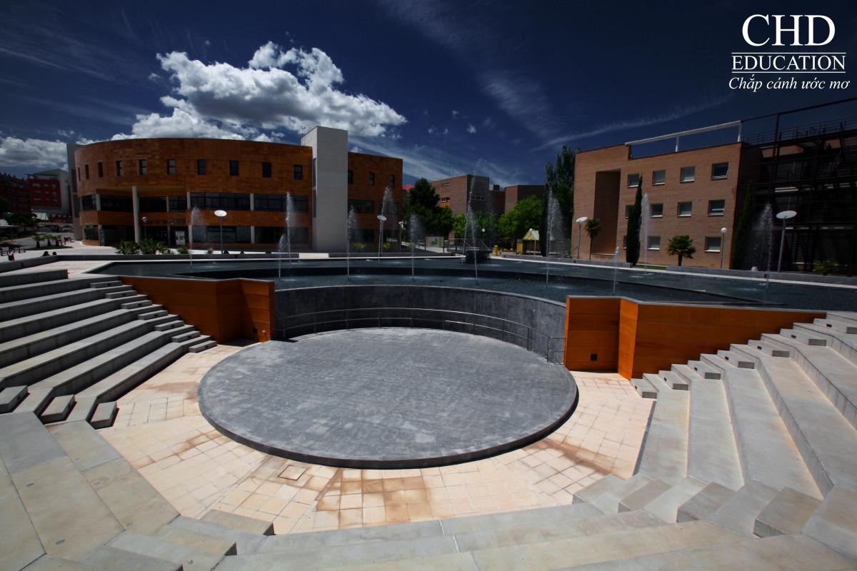 Nhận ngay 1 tháng nhà ở miễn phí khi đăng kí khóa học tiếng tại Đại học Jaén